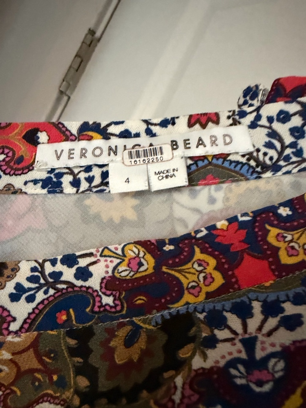 Veronica Beard Mac Skirt size 4 - Picture 8 of 8